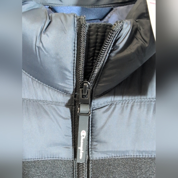 Champion Mens Navy Blue  Puffer Jacket Size S - Picture 5 of 15